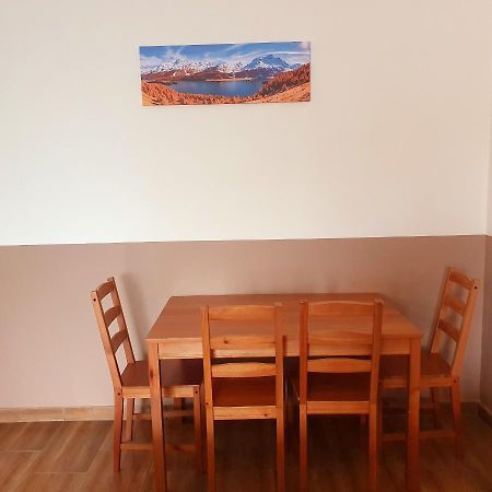 Airport Microstorepanzio Vecsés Buitenkant foto